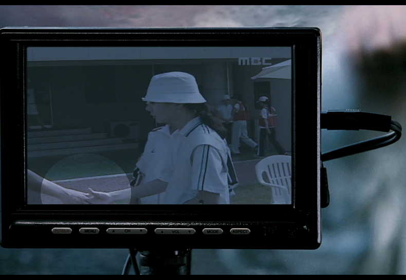 THE HOST, R: Bong Joon-ho, KOR 2006