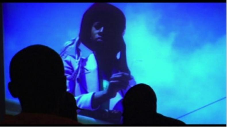 MILLE SOLEILS, R: Mati Diop, F/SEN 2014