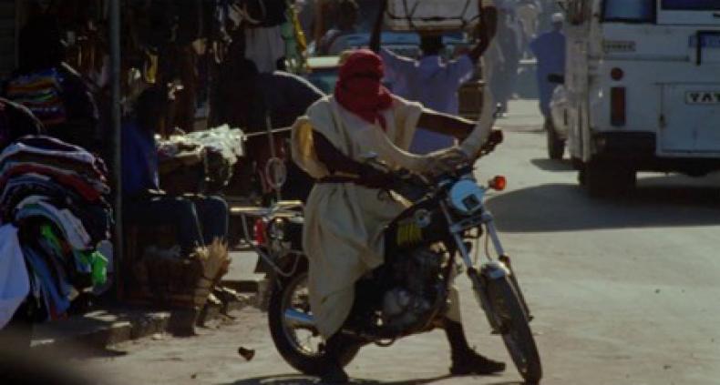 Abb. 16: MILLE SOLEILS, R: Mati Diop, F/SEN 2014