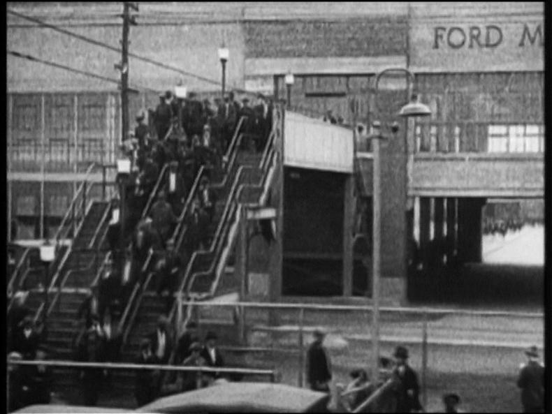 ARBEITER VERLASSEN DIE FABRIK, R: Harun Farocki, D 1995