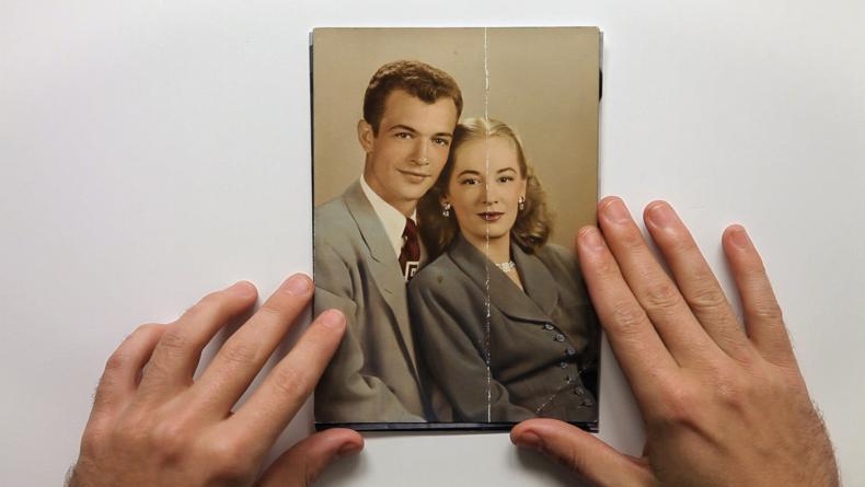 A STORY FOR THE MODLINS, R: Sergio Oksman, SPANIEN 2012