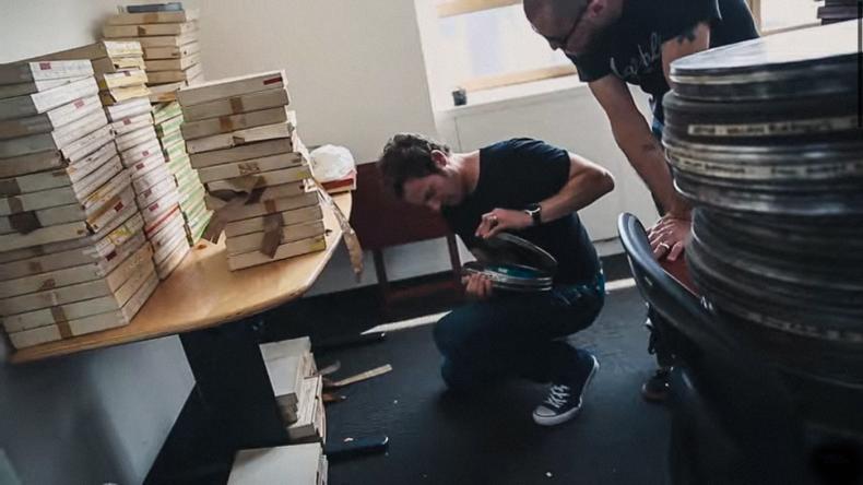 UNCLE HOWARD, R: Aaron Brookner, USA 2016