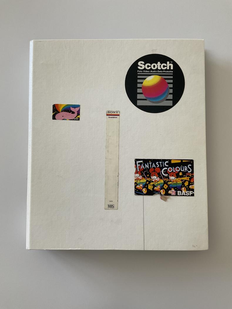 Beklebter Deckel eines Ringordners